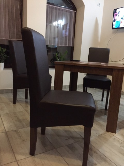 IMG-7de7cf39b444f5727cde8ee9d5be81d8-V